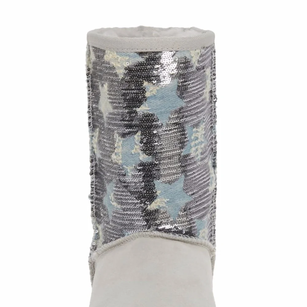 UGG details starry